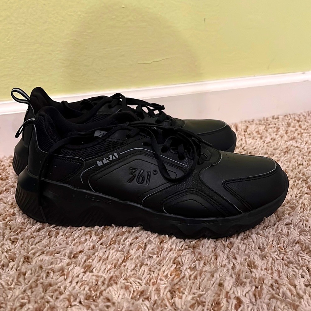 361 Sport Shoes